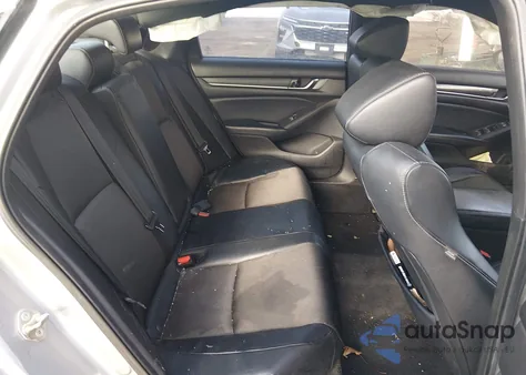 2018 Honda Accord Sport z USA, uszkodzony, nr VIN 1HGCV1F34JA111296